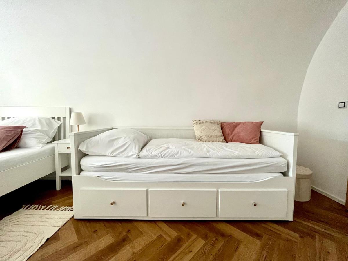 Apartman Elen Nové Město nad Metují Bagian luar foto
